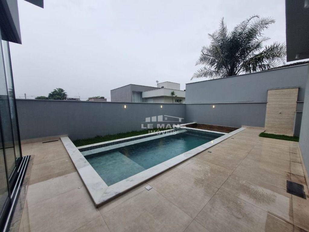 Casa de Condomínio à venda com 3 quartos, 234m² - Foto 22