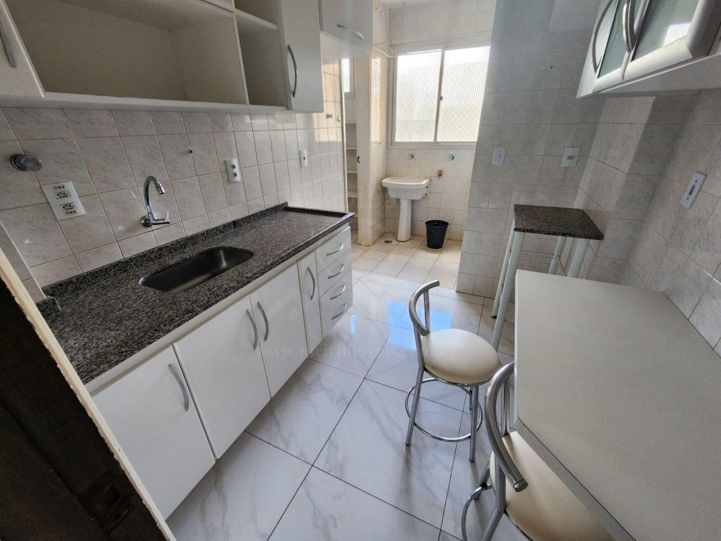 Apartamento à venda com 3 quartos, 85m² - Foto 19