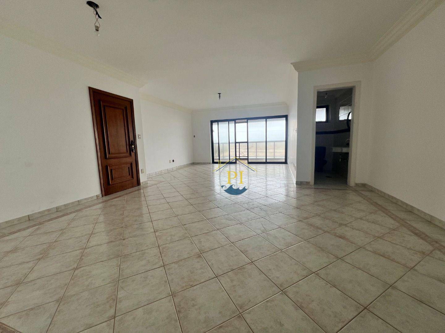 Apartamento à venda com 3 quartos, 185m² - Foto 2