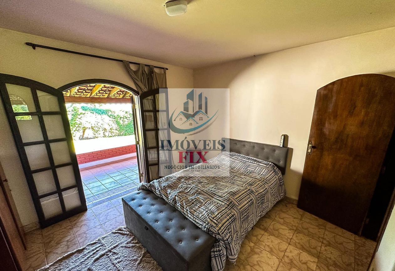 Chácara à venda com 4 quartos, 150m² - Foto 14