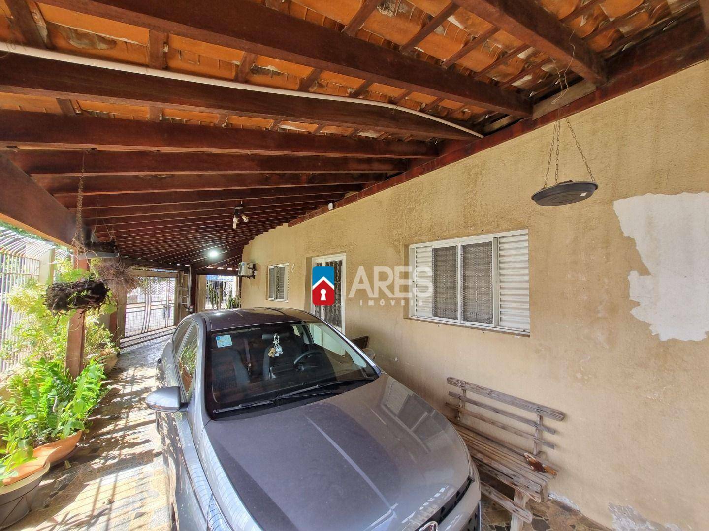 Casa, 5 quartos, 296 m² - Foto 2