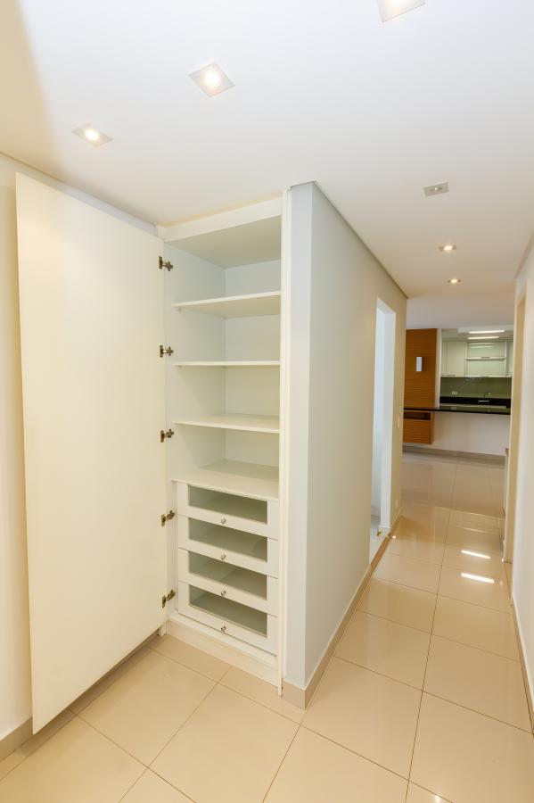 Apartamento para alugar com 2 quartos, 98m² - Foto 27