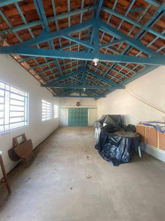 Chácara à venda e aluguel com 3 quartos, 400m² - Foto 8