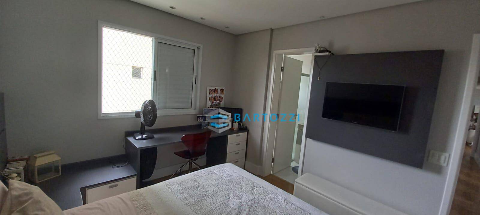 Apartamento à venda com 4 quartos, 187m² - Foto 49