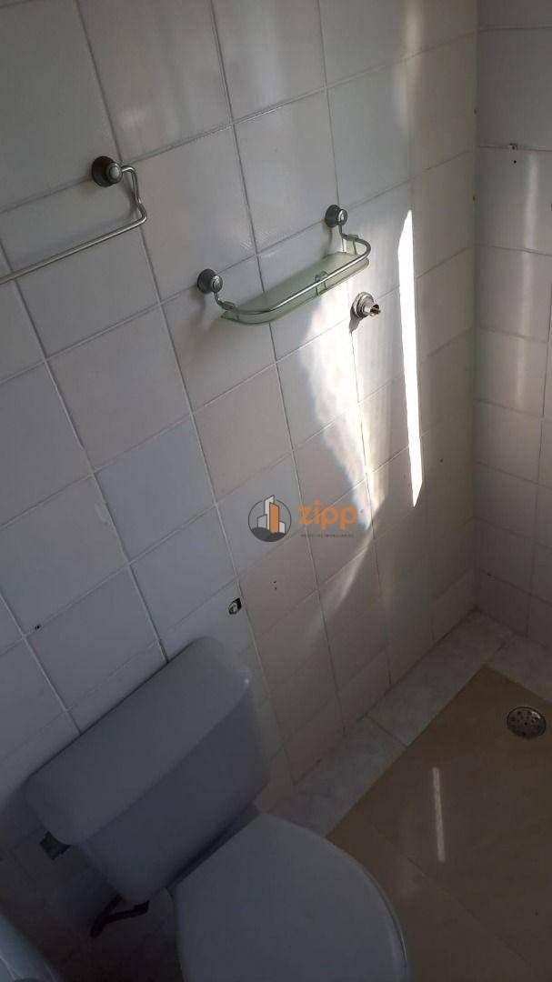 Apartamento à venda com 2 quartos, 70m² - Foto 28