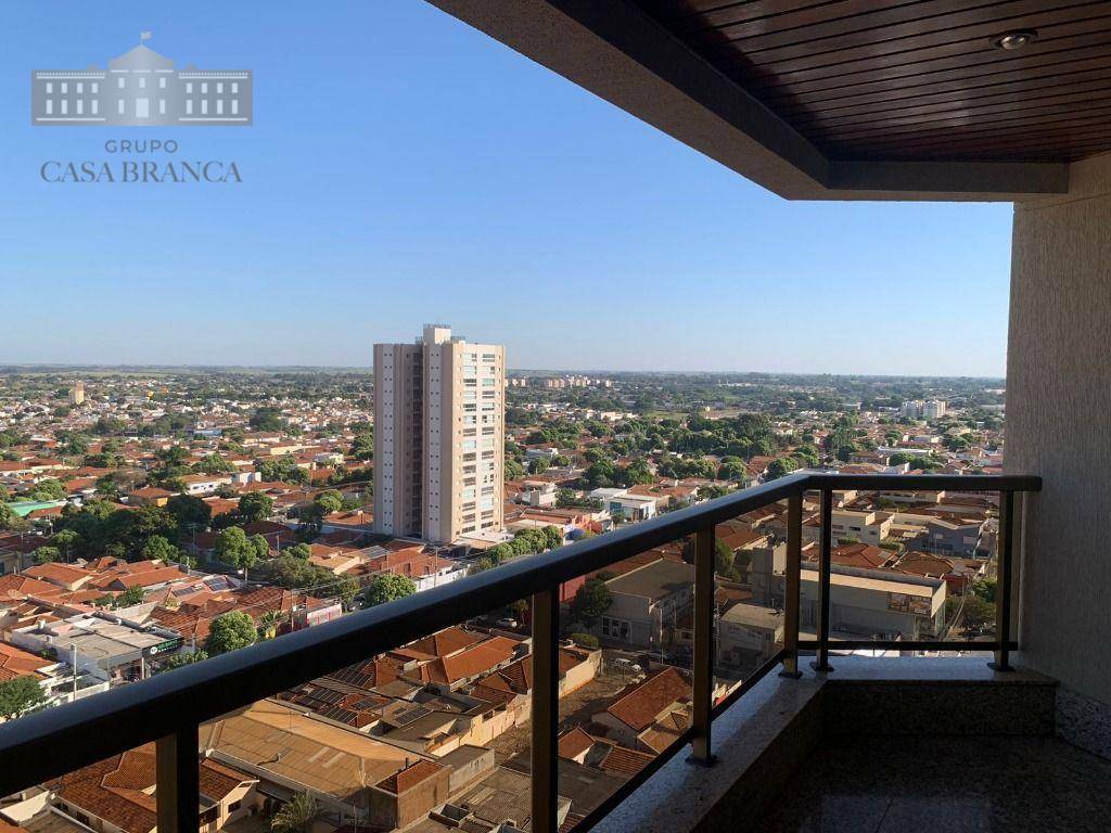 Apartamento à venda com 3 quartos, 260m² - Foto 9