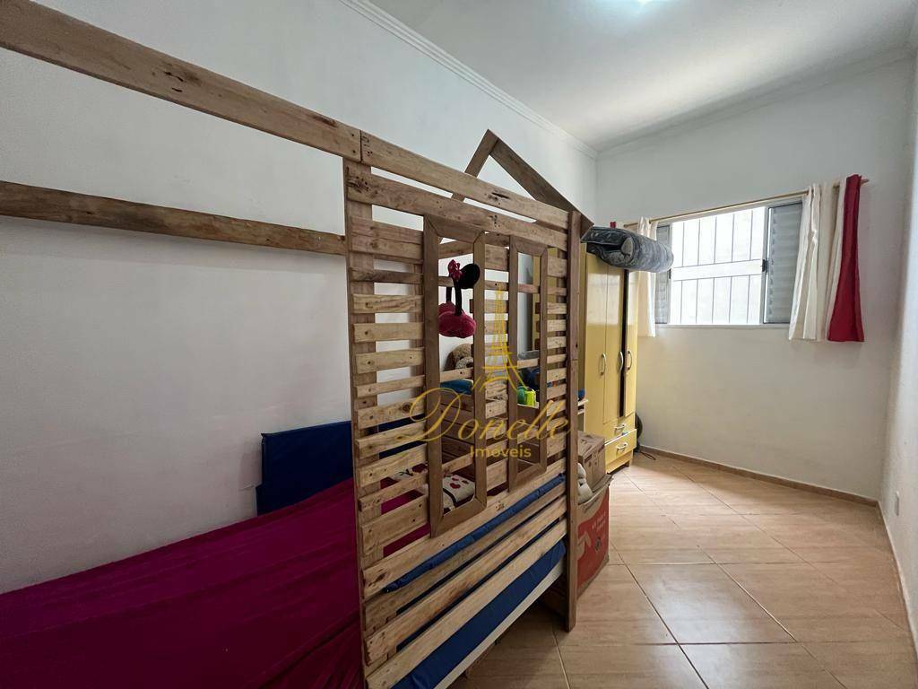 Casa à venda com 2 quartos, 121m² - Foto 8