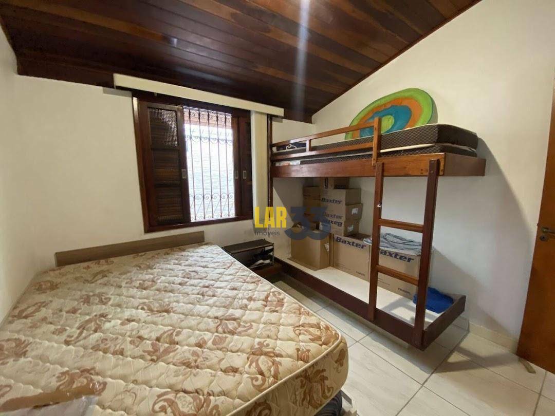 Casa à venda com 3 quartos, 334m² - Foto 43