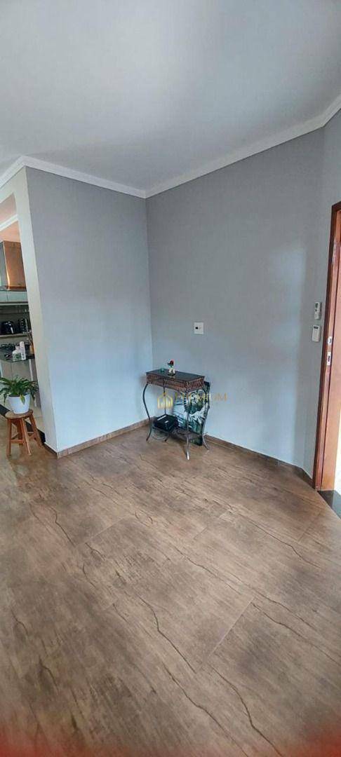 Casa à venda com 3 quartos, 145m² - Foto 14