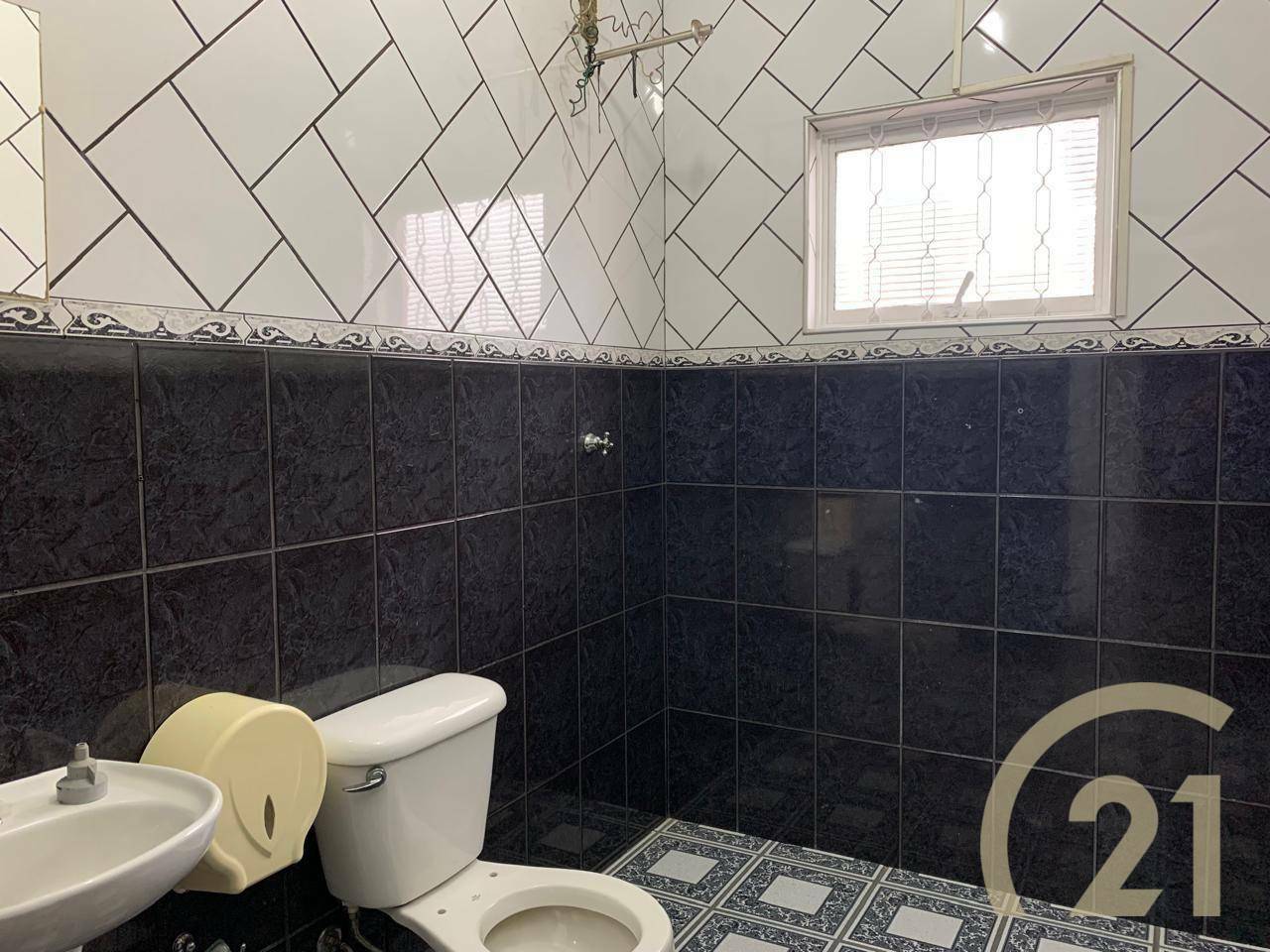 Apartamento para alugar com 3 quartos, 100m² - Foto 11