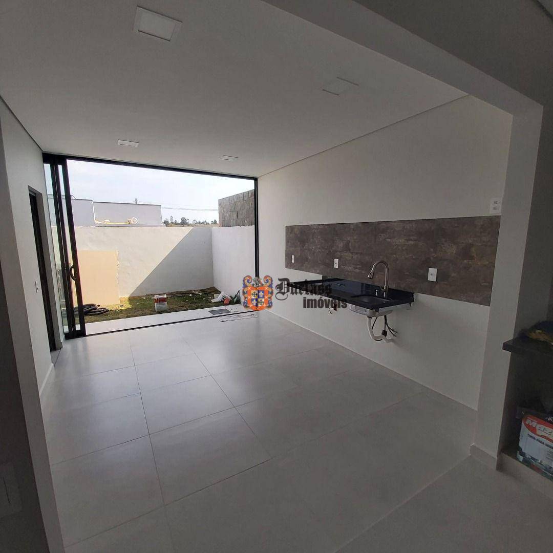 Casa à venda com 3 quartos, 165m² - Foto 22