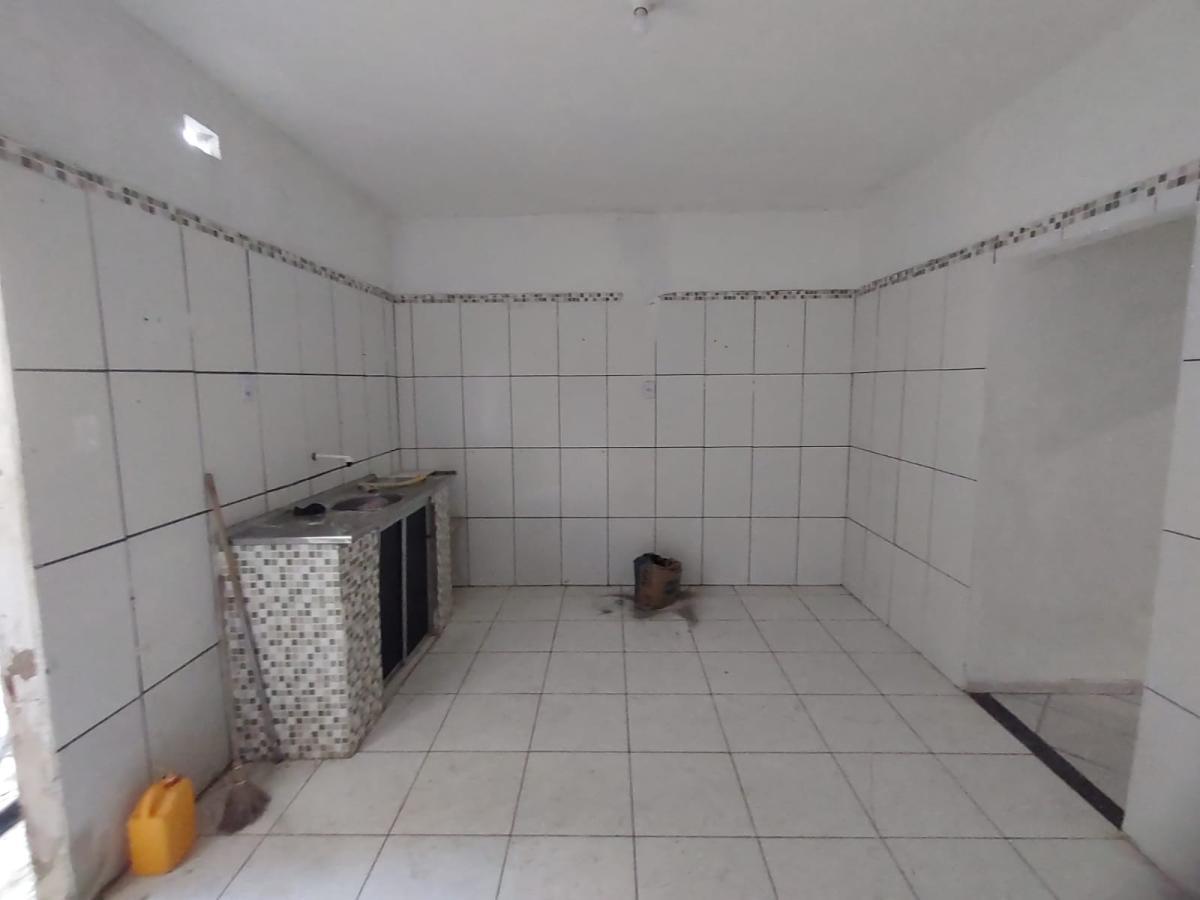 Casa de Condomínio à venda com 8 quartos, 150m² - Foto 7