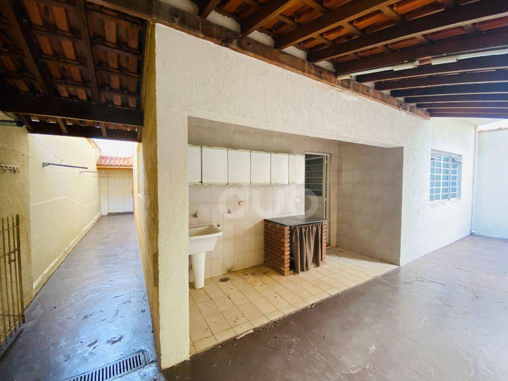 Casa à venda com 3 quartos, 327m² - Foto 20