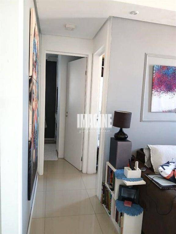 Apartamento à venda com 2 quartos, 61m² - Foto 9