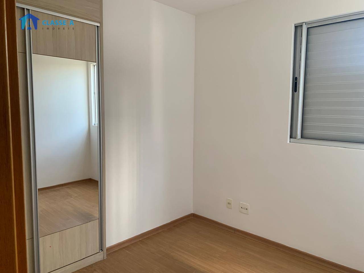 Apartamento à venda com 4 quartos, 200m² - Foto 14