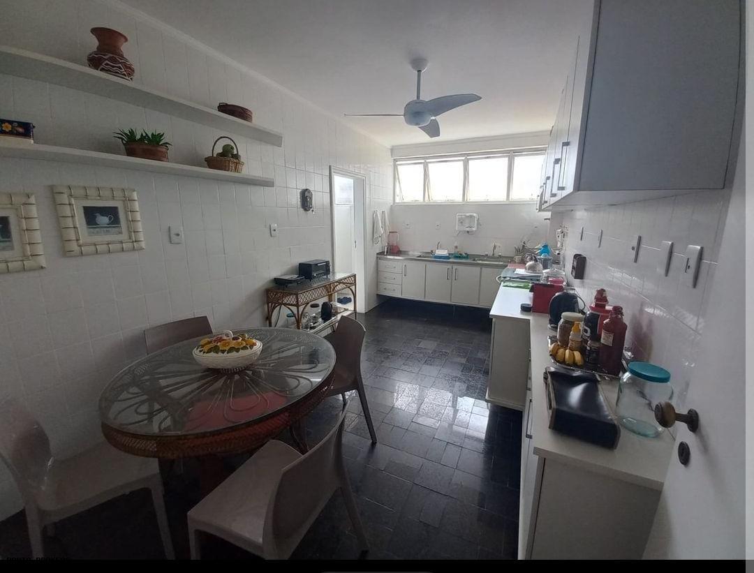 Apartamento à venda com 4 quartos, 231m² - Foto 8