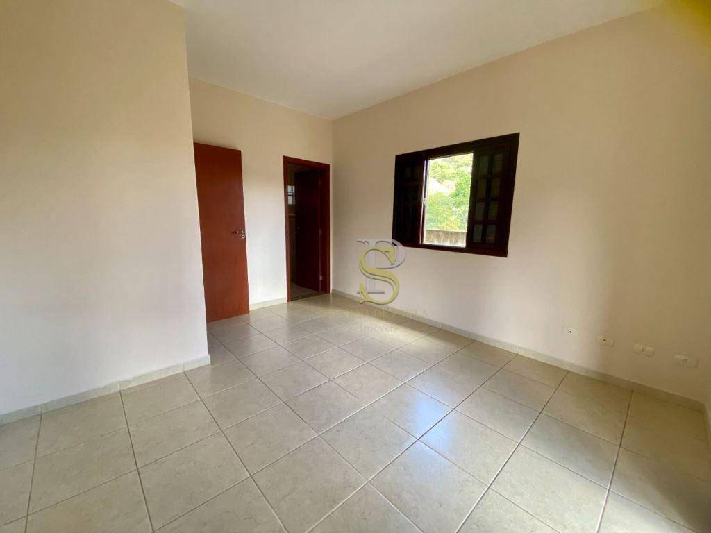 Chácara para alugar com 3 quartos, 183m² - Foto 11