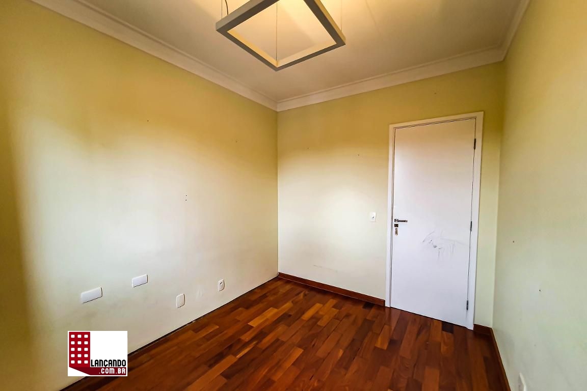 Apartamento à venda com 3 quartos, 91m² - Foto 2