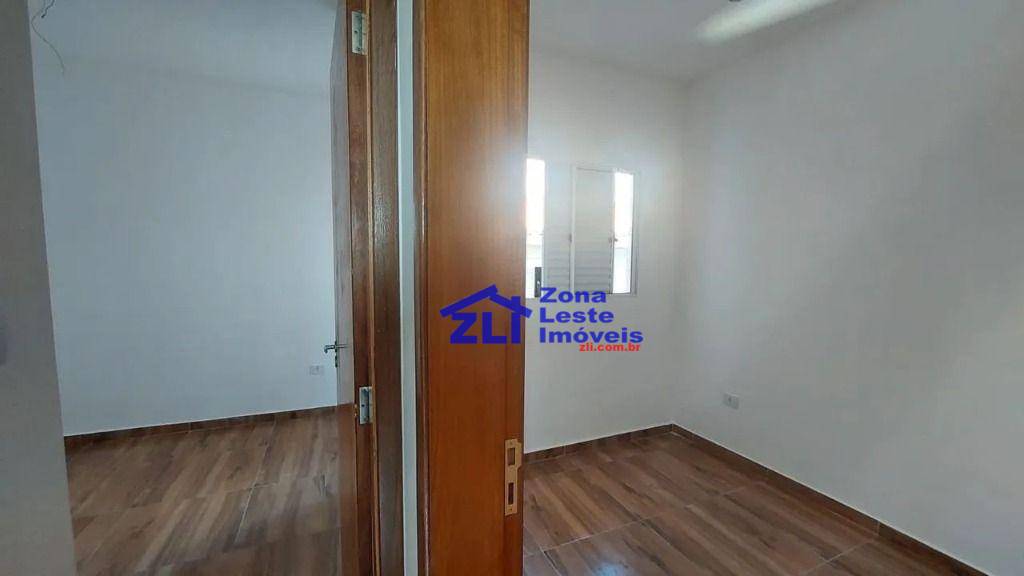 Apartamento à venda com 2 quartos, 38m² - Foto 17