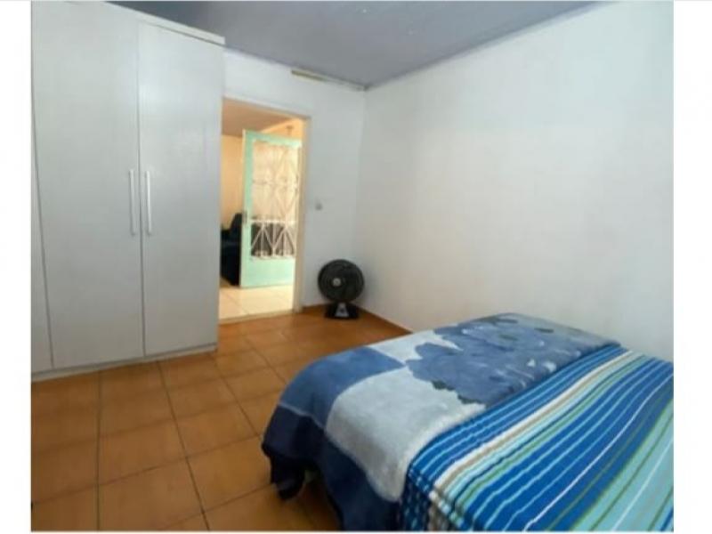 Apartamento à venda com 1 quarto, 45m² - Foto 13