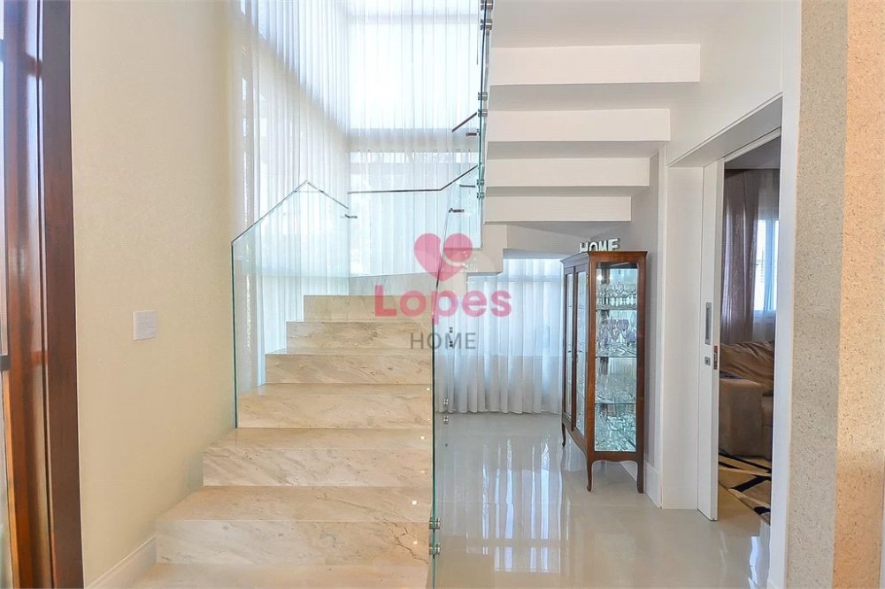 Casa à venda com 3 quartos, 360m² - Foto 12