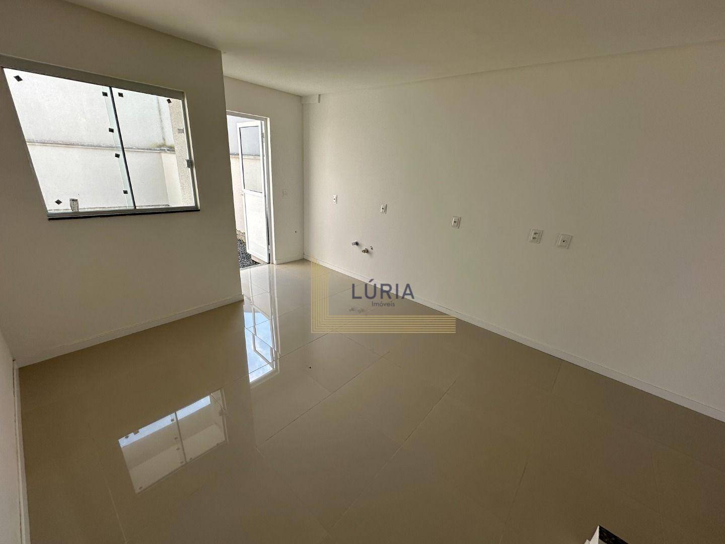 Sobrado à venda com 2 quartos, 85m² - Foto 3