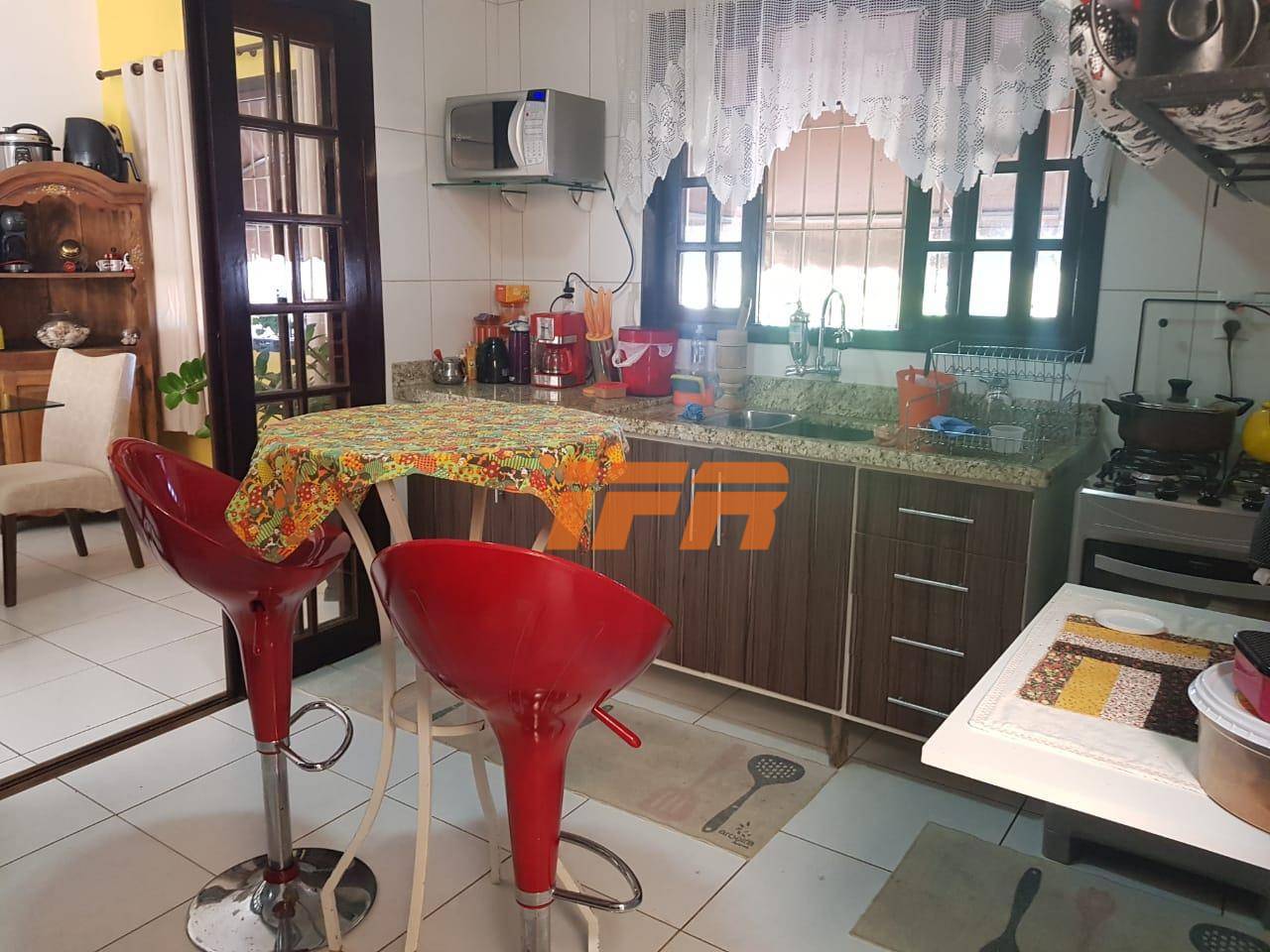 Sobrado à venda com 3 quartos, 147m² - Foto 3