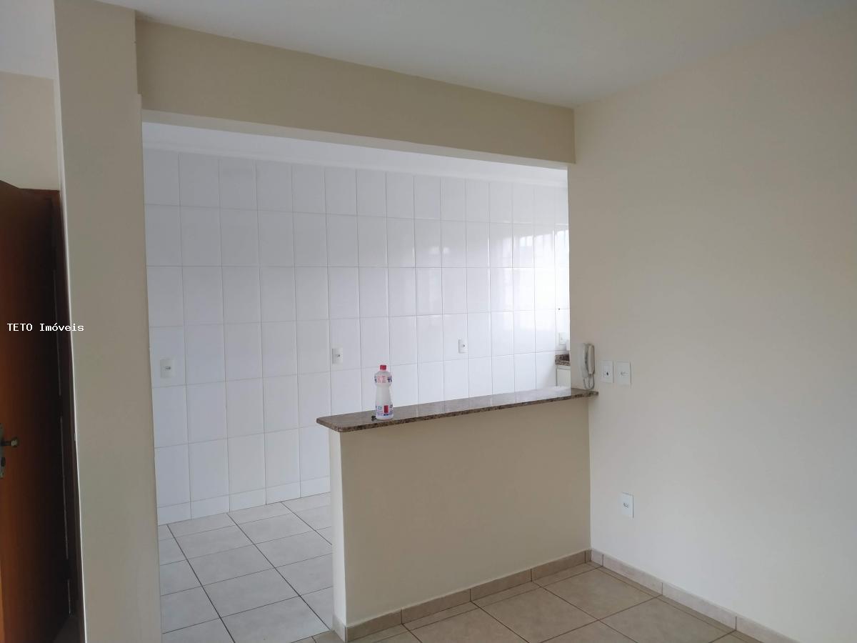 Apartamento à venda com 3 quartos - Foto 7