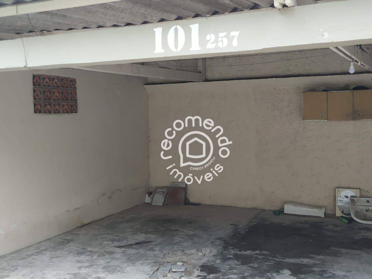 Apartamento à venda com 2 quartos, 61m² - Foto 13