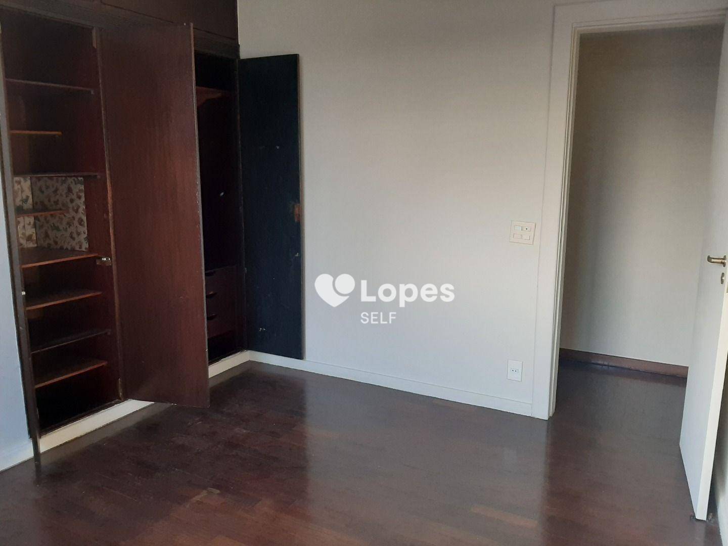 Apartamento à venda com 3 quartos, 125m² - Foto 12