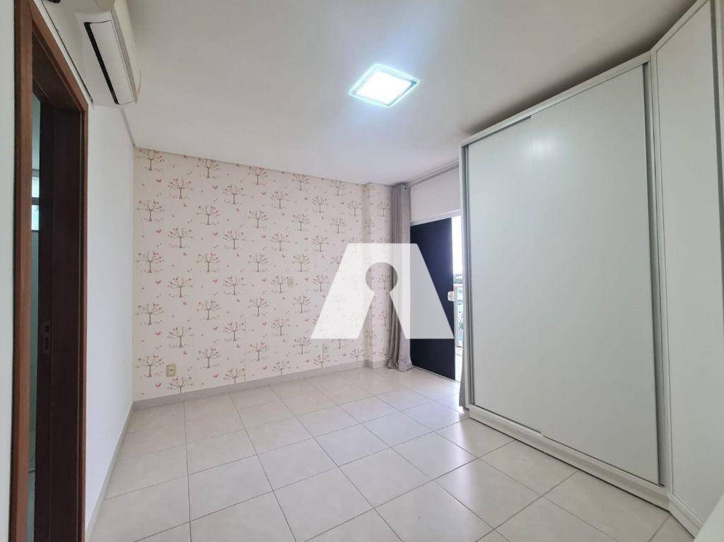 Apartamento para alugar com 3 quartos, 206m² - Foto 16