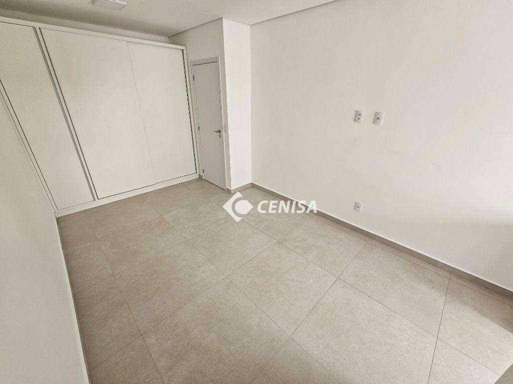 Apartamento para alugar com 3 quartos, 155m² - Foto 25