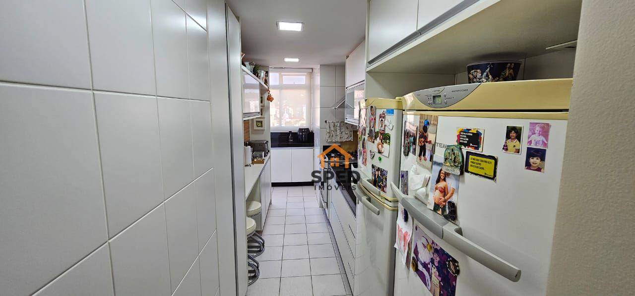 Apartamento à venda com 2 quartos, 80m² - Foto 22