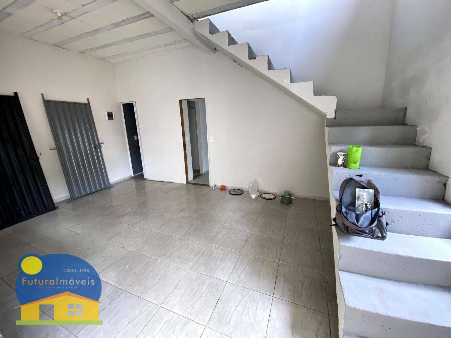 Casa à venda e aluguel com 3 quartos, 60m² - Foto 5