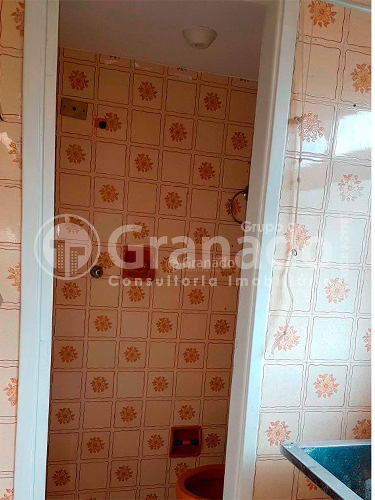 Apartamento à venda com 2 quartos, 68m² - Foto 29