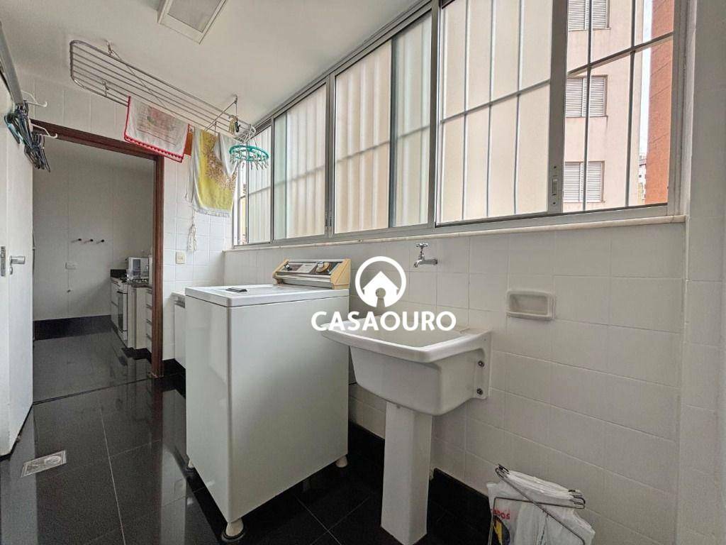 Apartamento à venda com 3 quartos, 110m² - Foto 10
