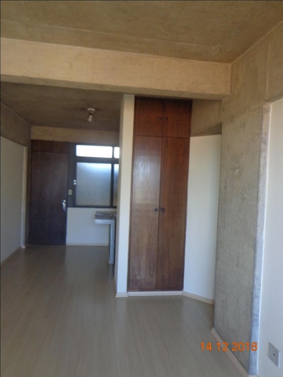 Apartamento à venda com 1 quarto, 48m² - Foto 8