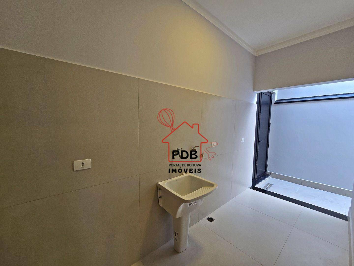 Casa, 3 quartos, 136 m² - Foto 3