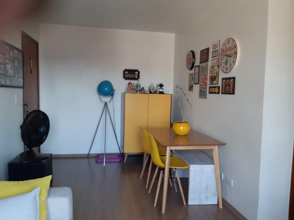 Apartamento à venda com 2 quartos, 60m² - Foto 13