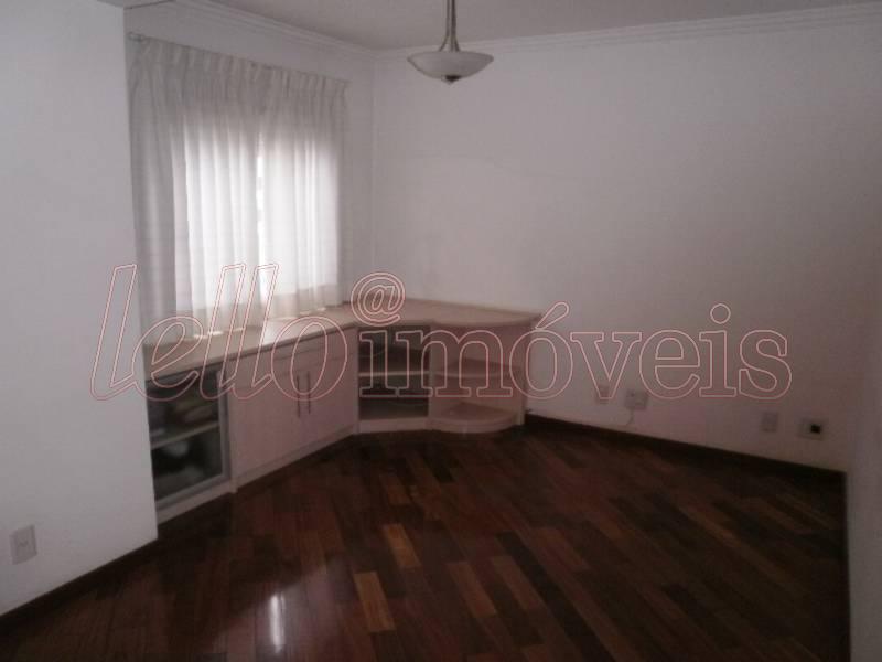 Apartamento para alugar com 3 quartos, 130m² - Foto 3