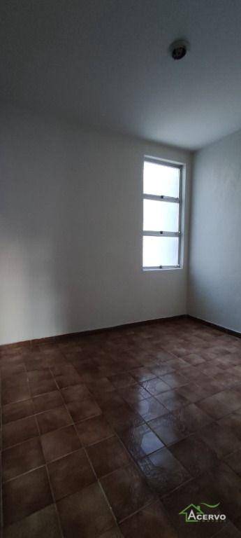 Apartamento à venda com 2 quartos, 57m² - Foto 17