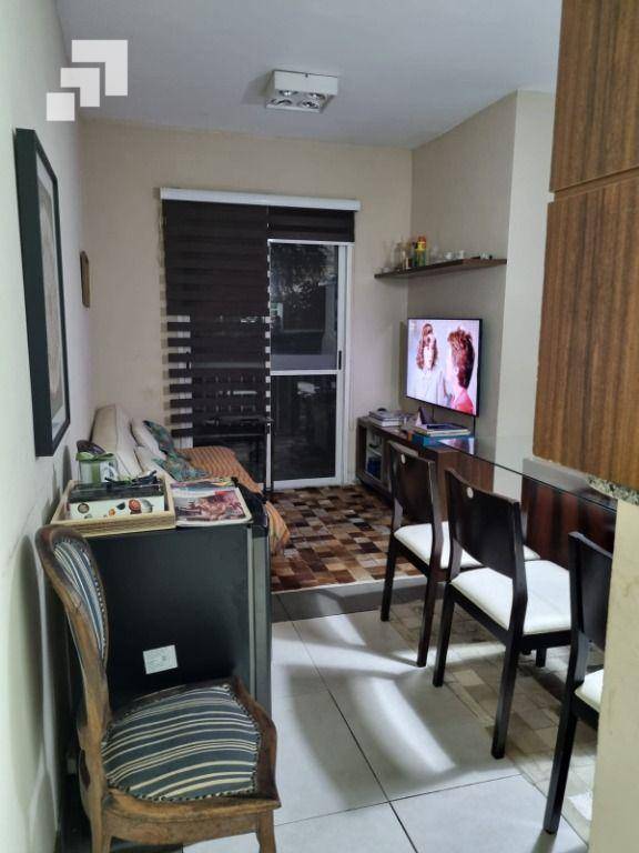 Apartamento à venda com 3 quartos, 69m² - Foto 6