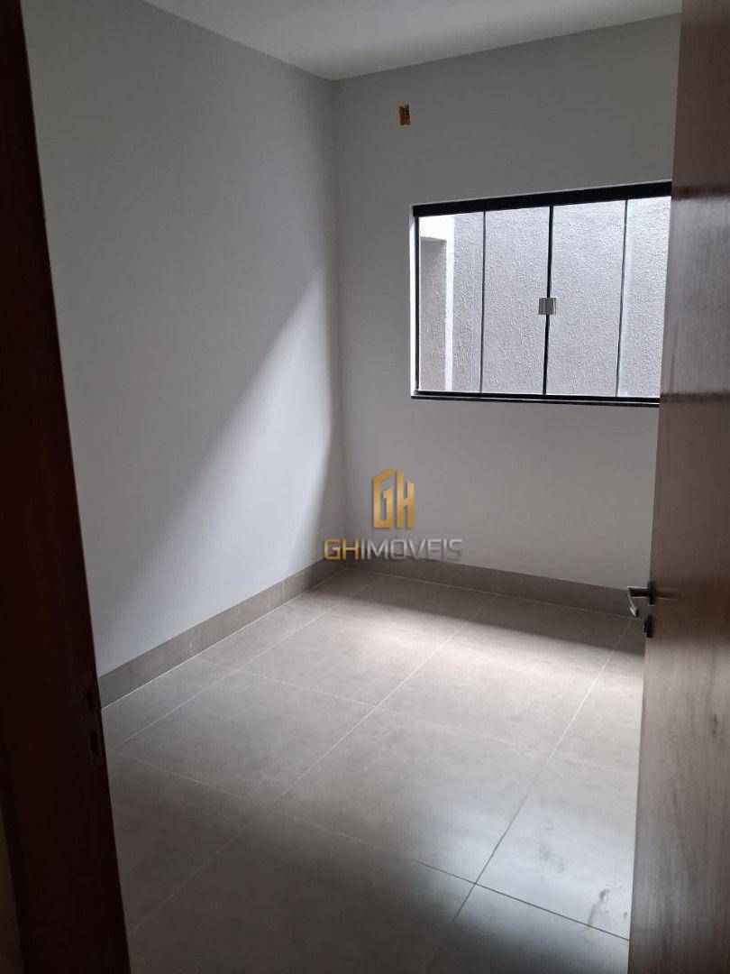 Casa à venda com 3 quartos, 100m² - Foto 5