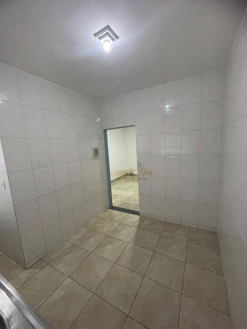 Apartamento para alugar com 2 quartos, 80m² - Foto 6