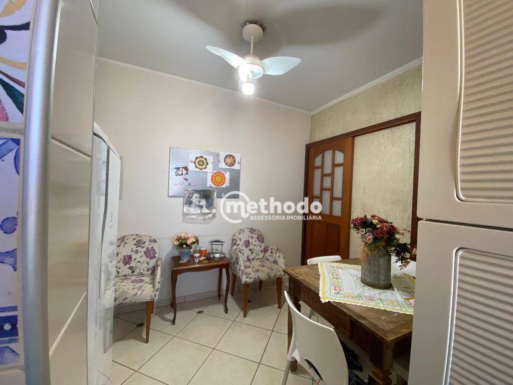 Apartamento à venda com 2 quartos, 70m² - Foto 11