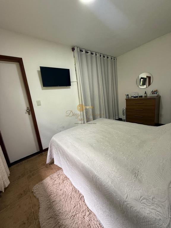 Casa à venda com 7 quartos, 2200m² - Foto 37
