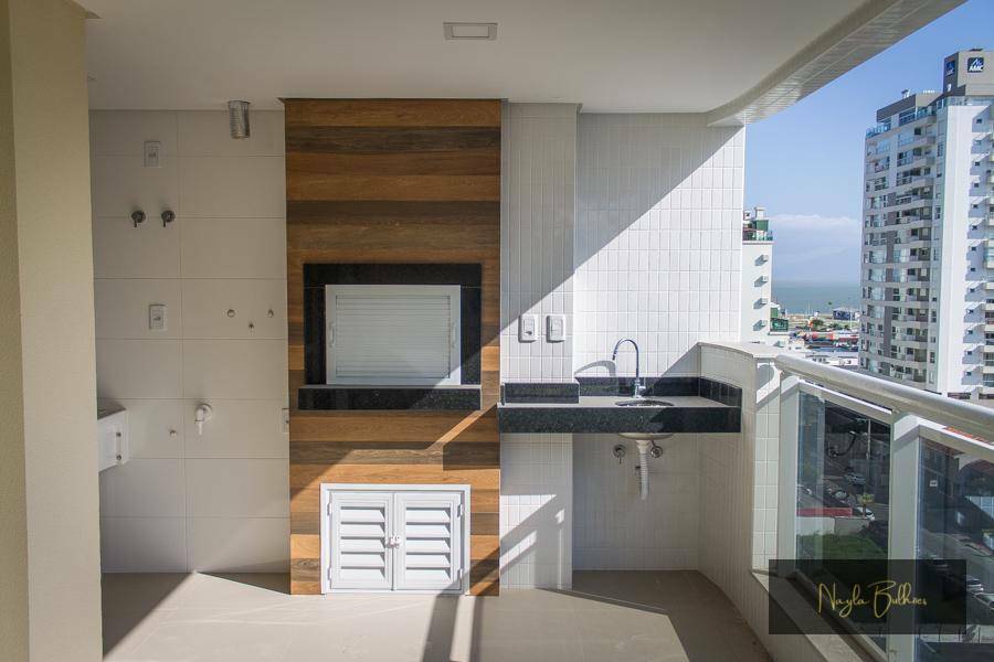 Apartamento à venda com 2 quartos, 94m² - Foto 1