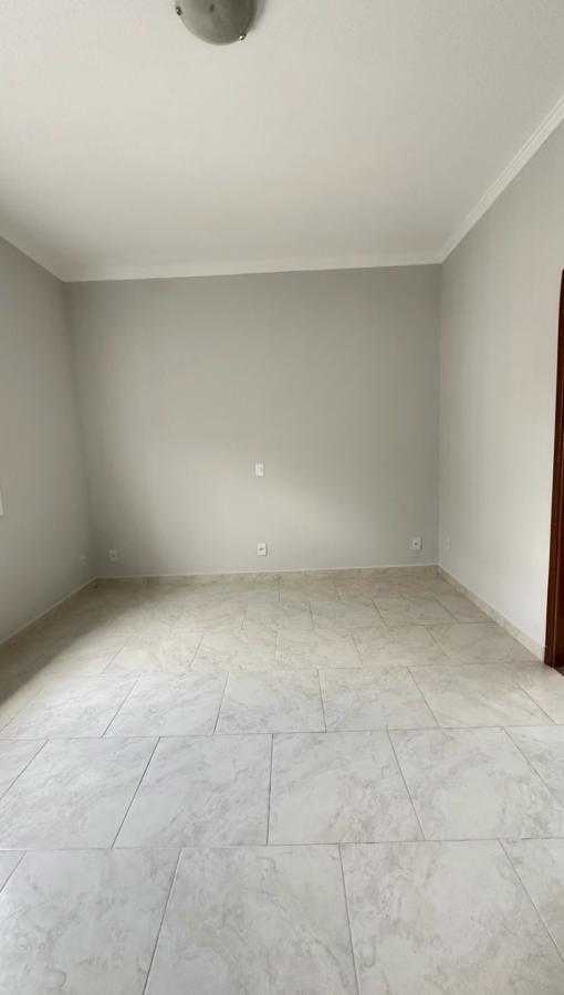 Casa para alugar com 3 quartos, 164m² - Foto 13