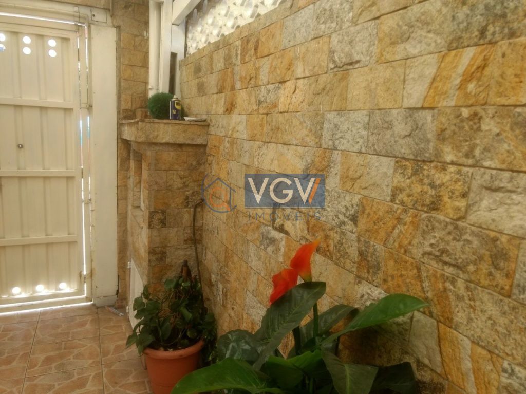 Casa à venda com 3 quartos, 150m² - Foto 9