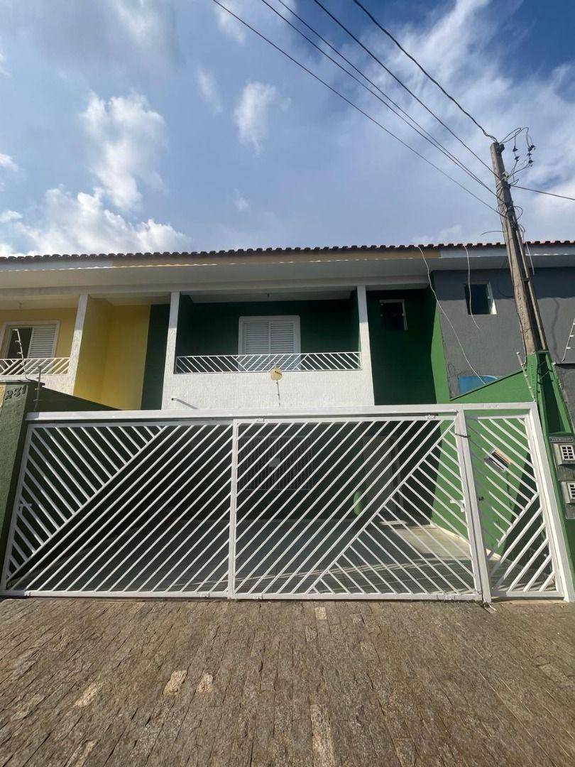 Casa para alugar com 2 quartos, 95m² - Foto 1